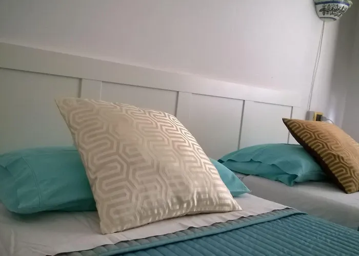 Leonardo's Bed & Breakfast