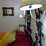 فندق مبيت وإفطار Leonardo's 3*