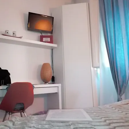 Leonardo's Frühstückspension 3*